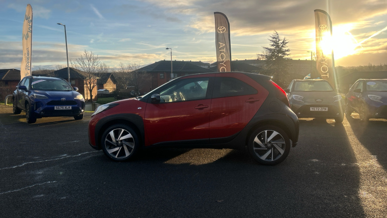 Toyota Aygo X 1.0 VVT-i Edge 5dr Auto Petrol Hatchback